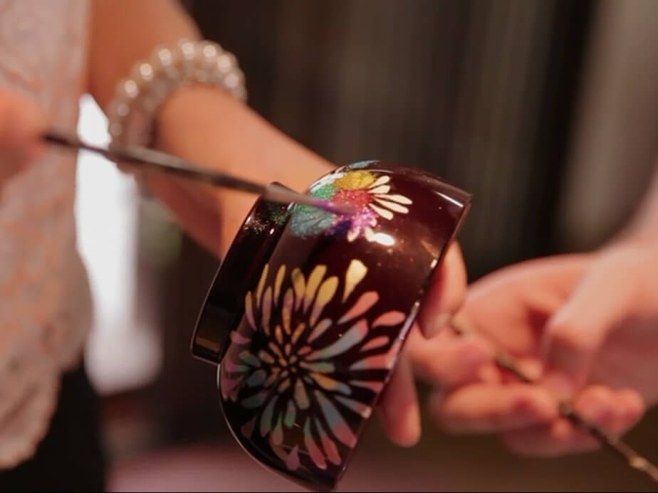 Experience of making the traditional Aizu craft of Makie (lacquerware craft)_3