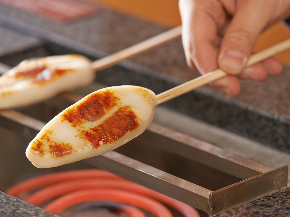 Abe Kamaboko-ten Main Store - Specialists in Kamaboko (steamed seasoned fish paste)_3
