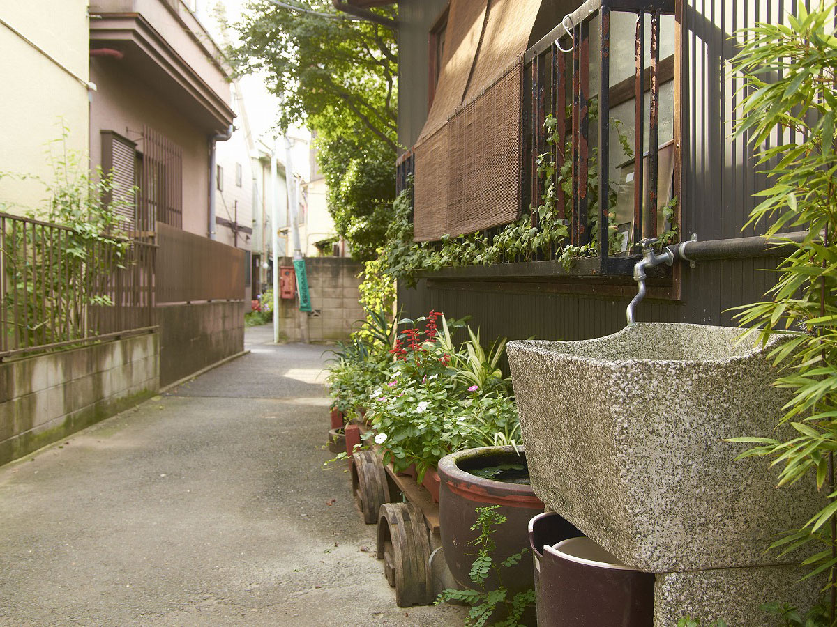 YanakaGinza(Shopping Street)/Nezu-jinja Shrine_2